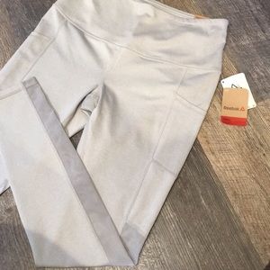 🌸NWT-Reebok Leggings🌸